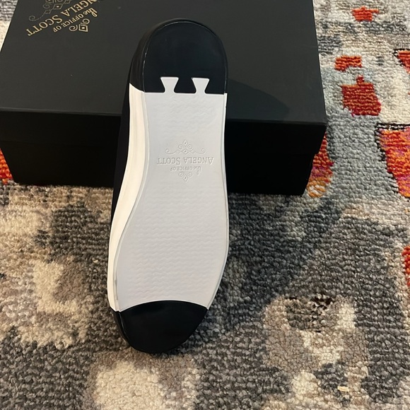 The Office of Angela Scott El Capitan Sneakers - Picture 4 of 8